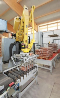 CASEA orders robotic palletiser from Beumer
